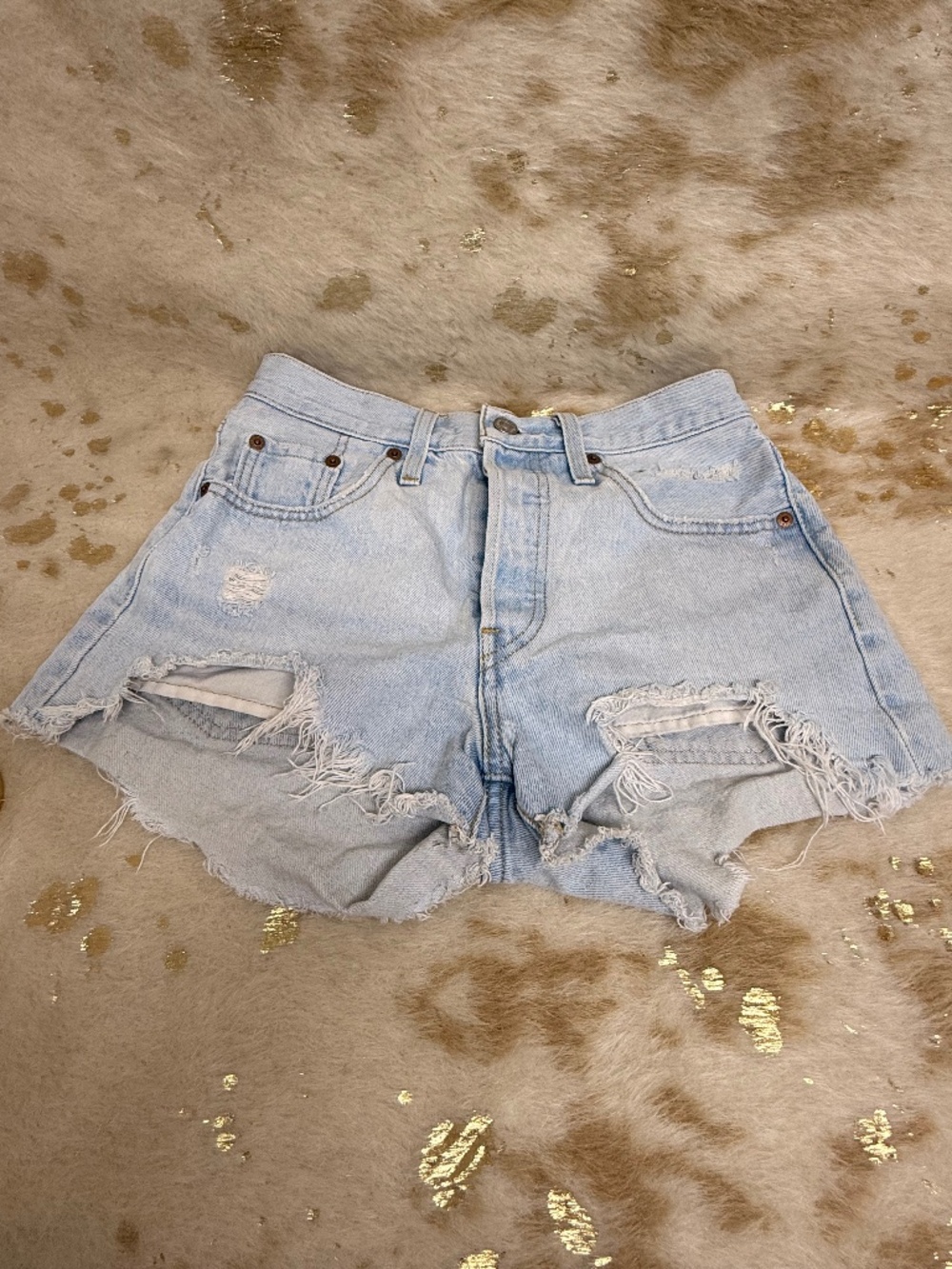 Levi's Light Wash Blue Distressed Denim 501 Original Fit Jean Shorts Women's 25